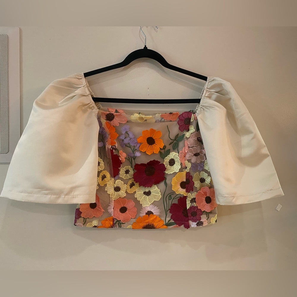 AEL Amy‎ Enjoy Life Bohemian floral dolman cropped blouse top embroidered Sz L